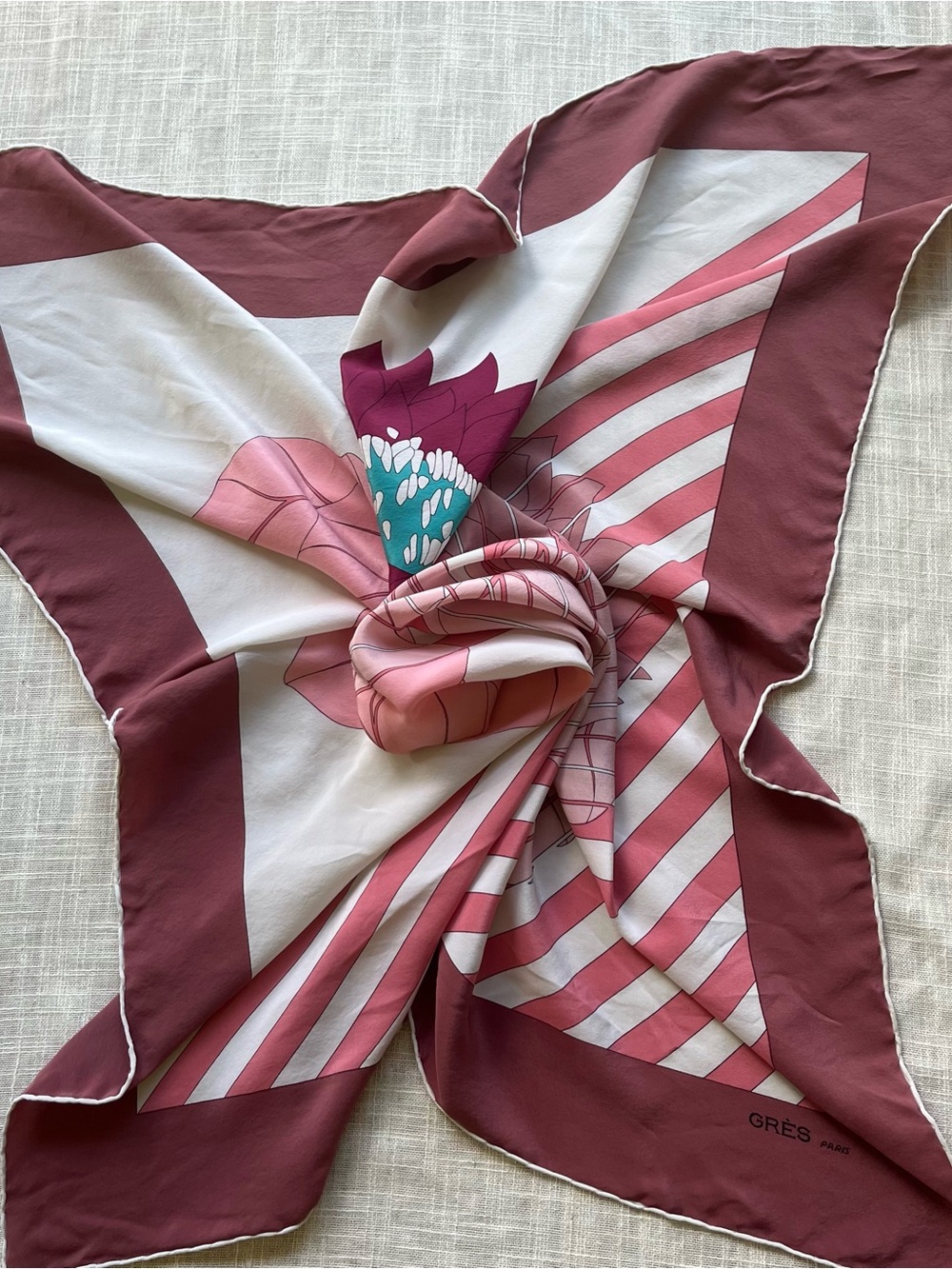 70s French Silk Bandana - Large 35x35" - Picture 5 of 15